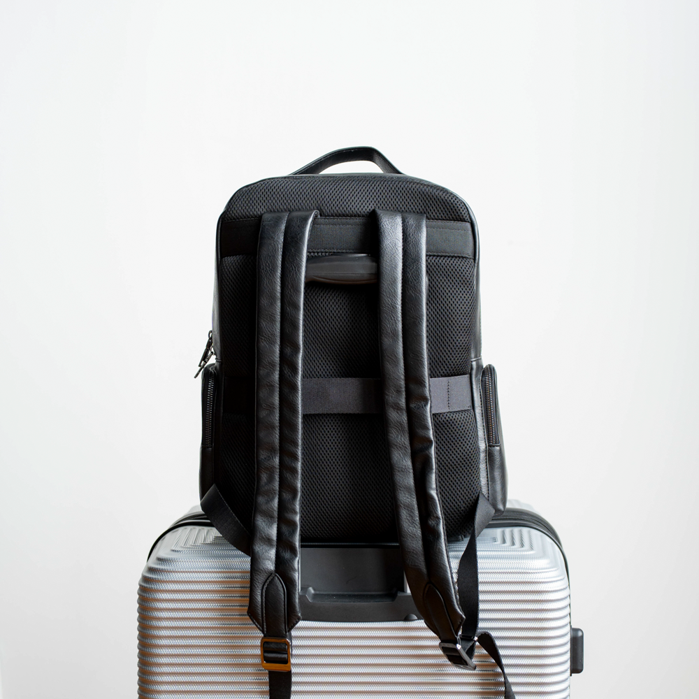 KENYA Travel Backpack - Black
