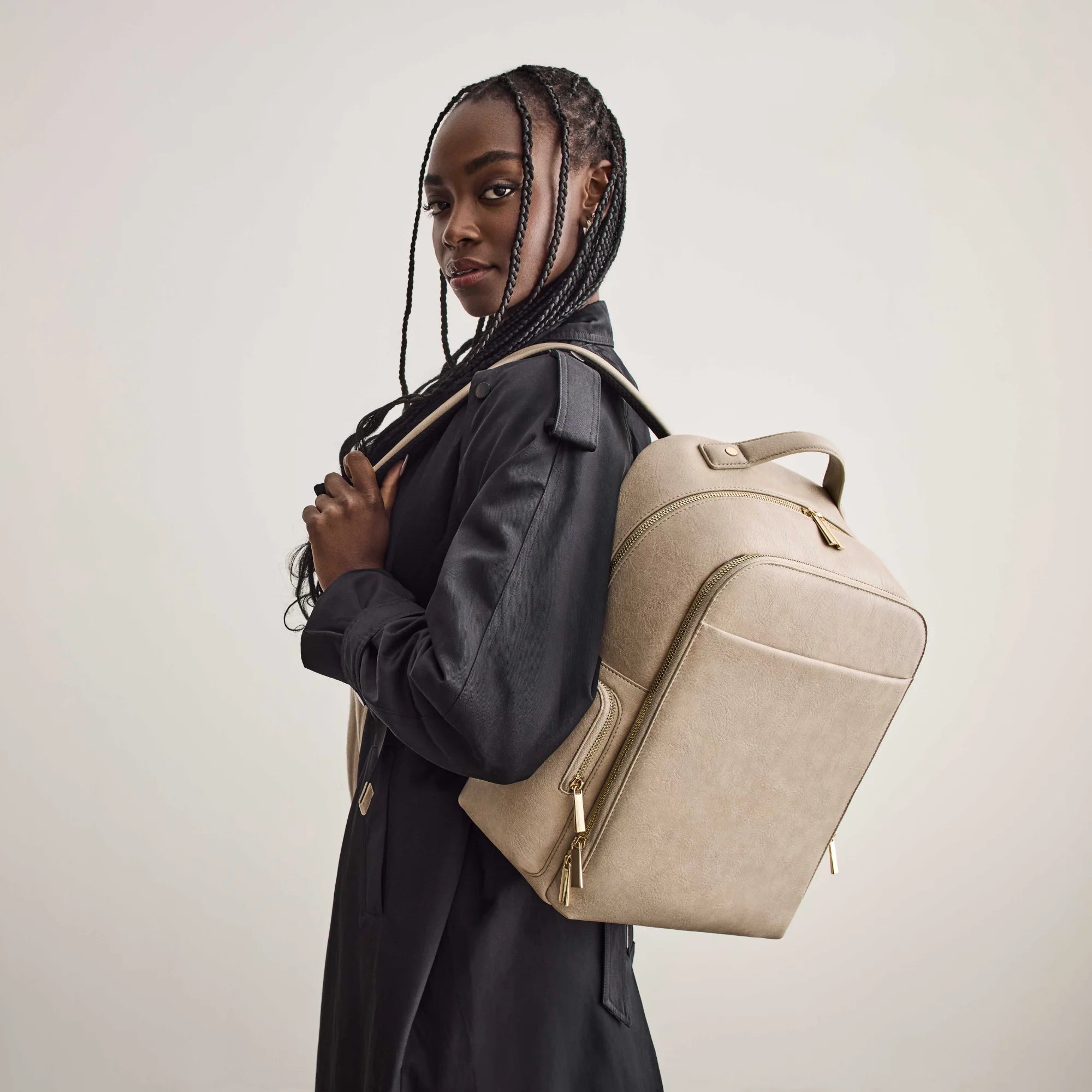 kenya-backpack-sand-a.webp